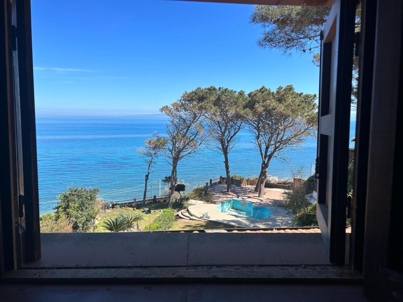 Villa Amalia Sul Mare Μεσίνα Εξωτερικό φωτογραφία